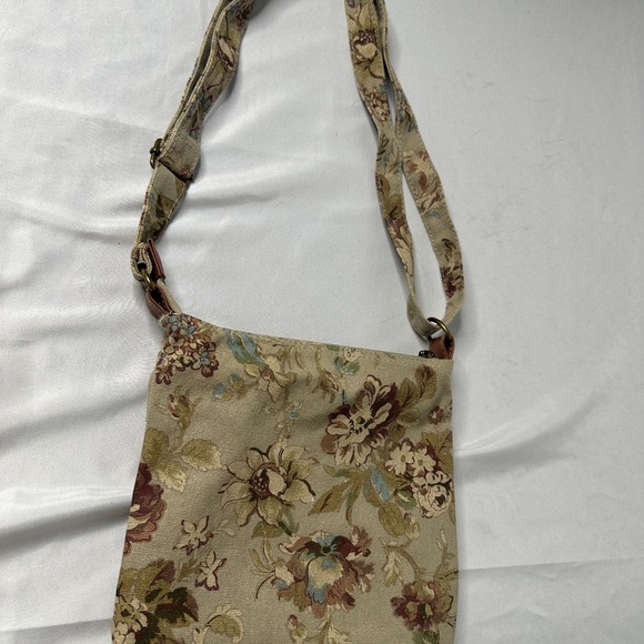 Vintage Floral Tapestry Crossbody Bag Boho Cottagecore - Picture 3 of 7